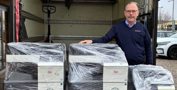 Brian Lyø Guldfeldt Kontor og Data